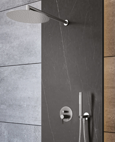 ����� ���� ` ����� ` �����